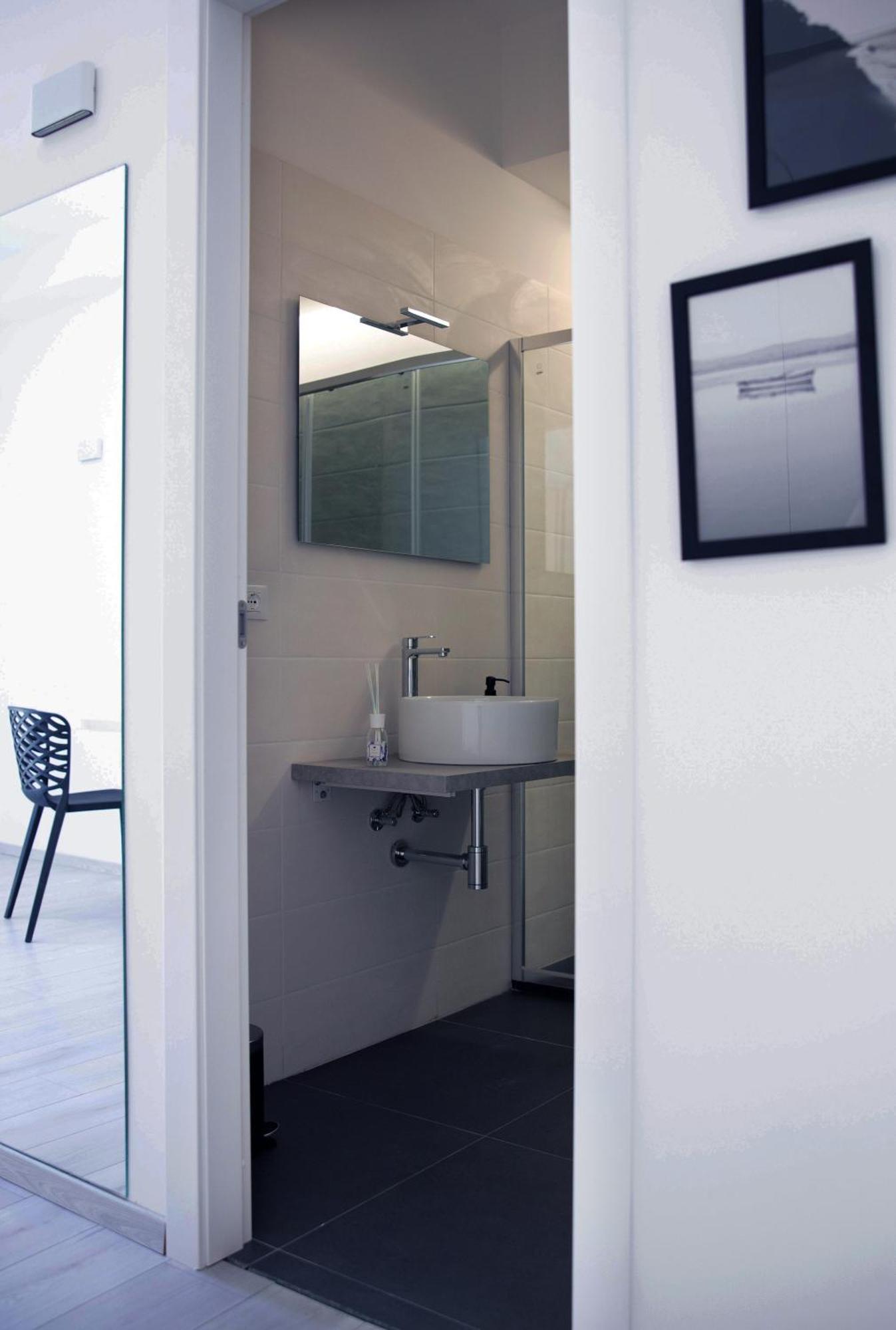 Affittacamere Mani - Camere Con Bagno Privato Gela Exteriör bild