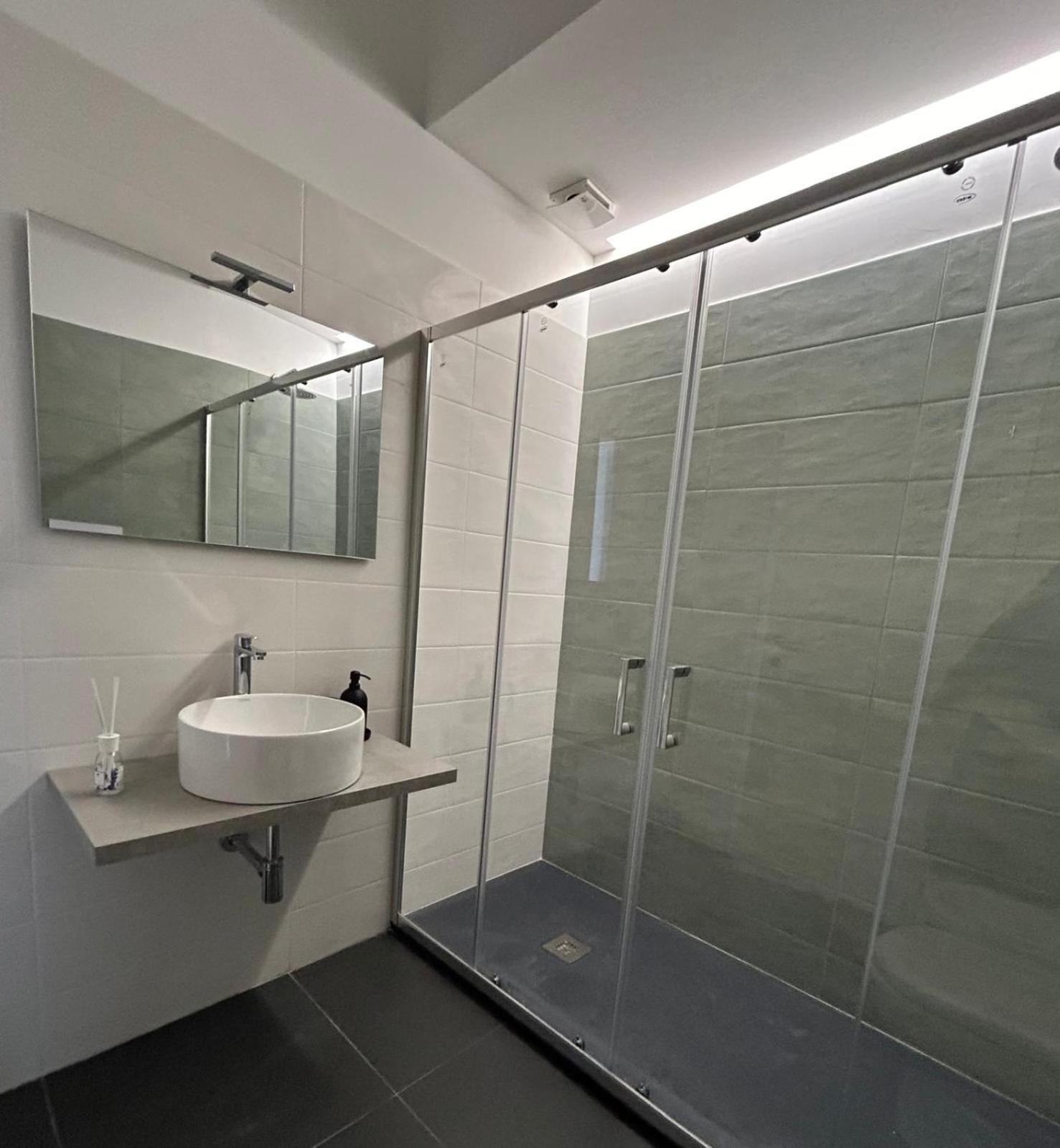 Affittacamere Mani - Camere Con Bagno Privato Gela Exteriör bild