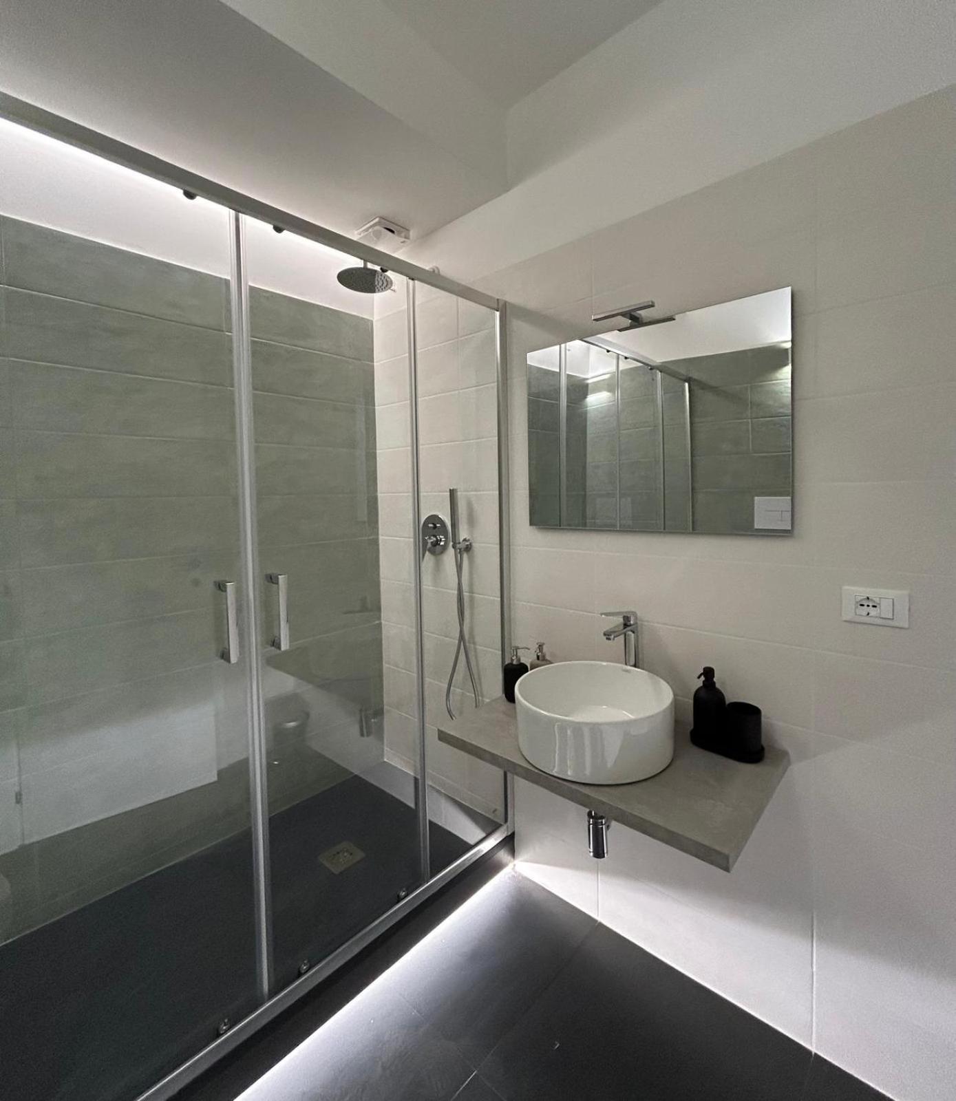 Affittacamere Mani - Camere Con Bagno Privato Gela Exteriör bild