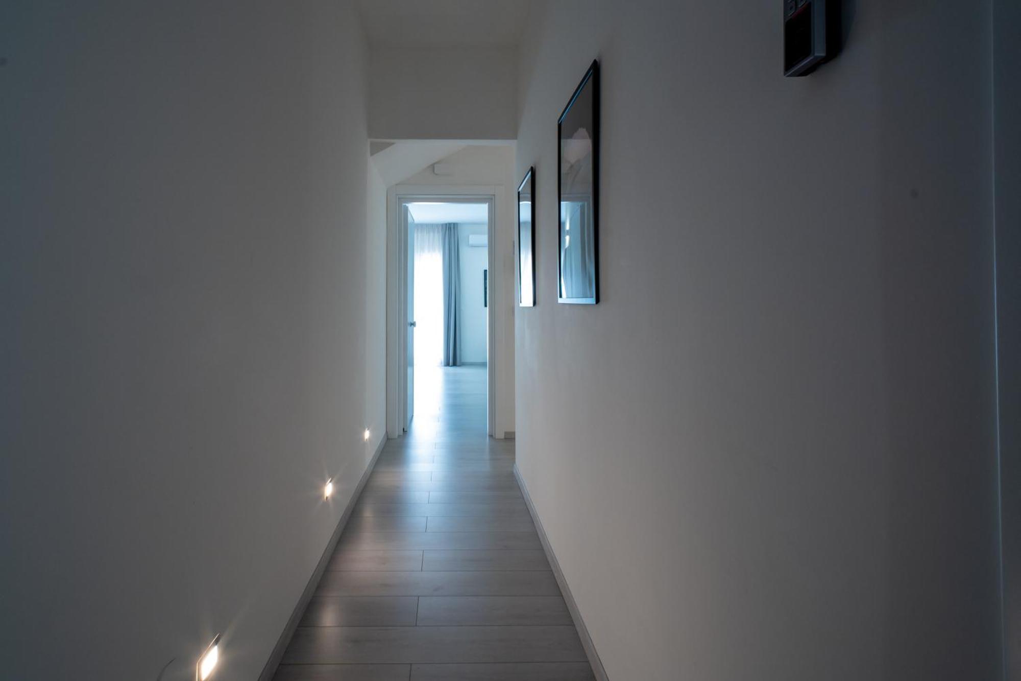 Affittacamere Mani - Camere Con Bagno Privato Gela Exteriör bild