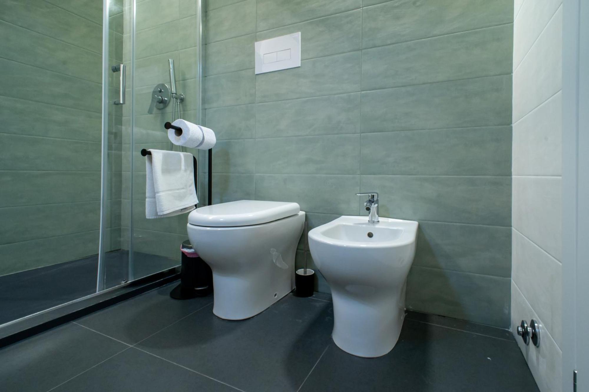 Affittacamere Mani - Camere Con Bagno Privato Gela Exteriör bild