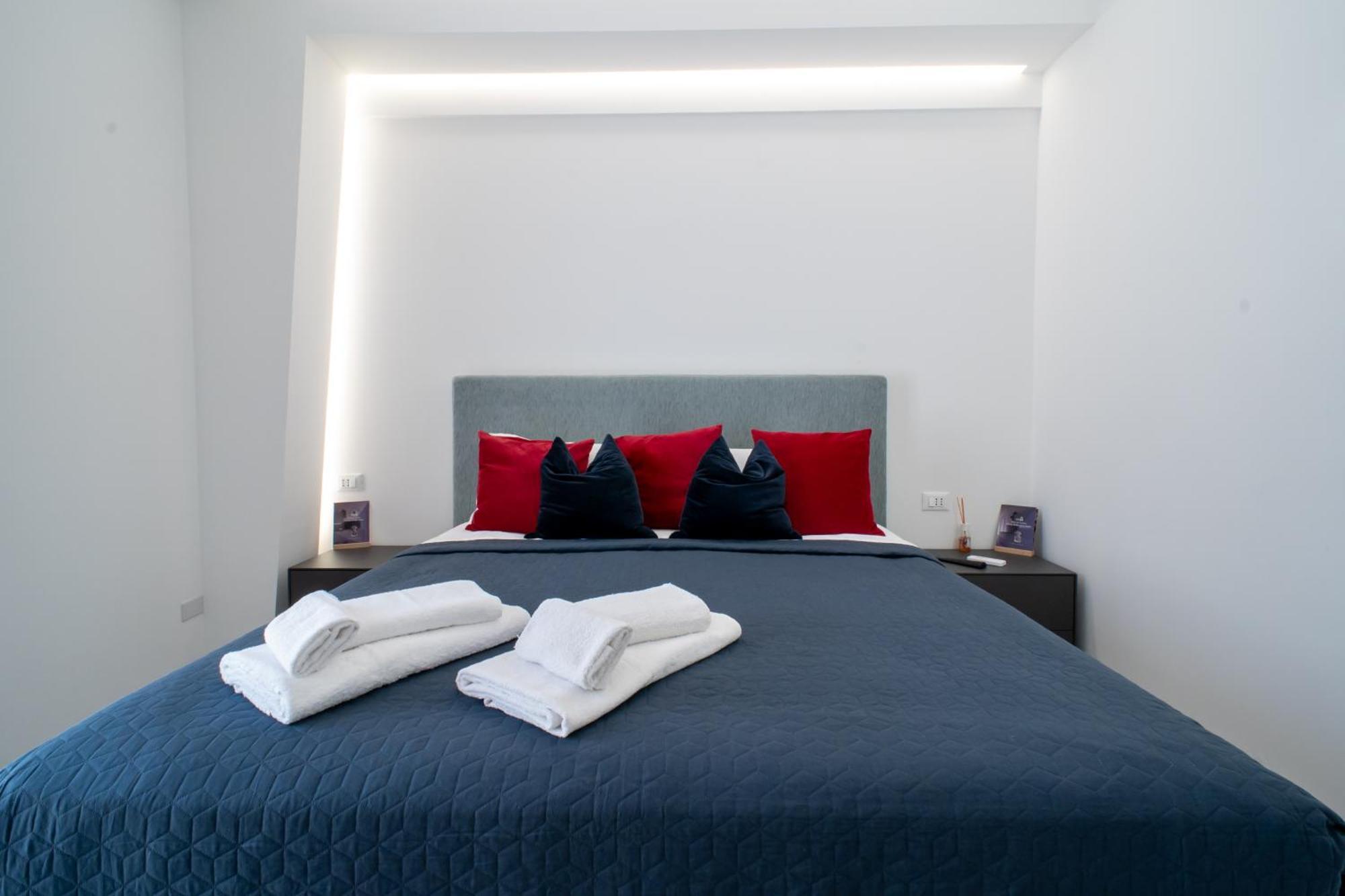 Affittacamere Mani - Camere Con Bagno Privato Gela Exteriör bild