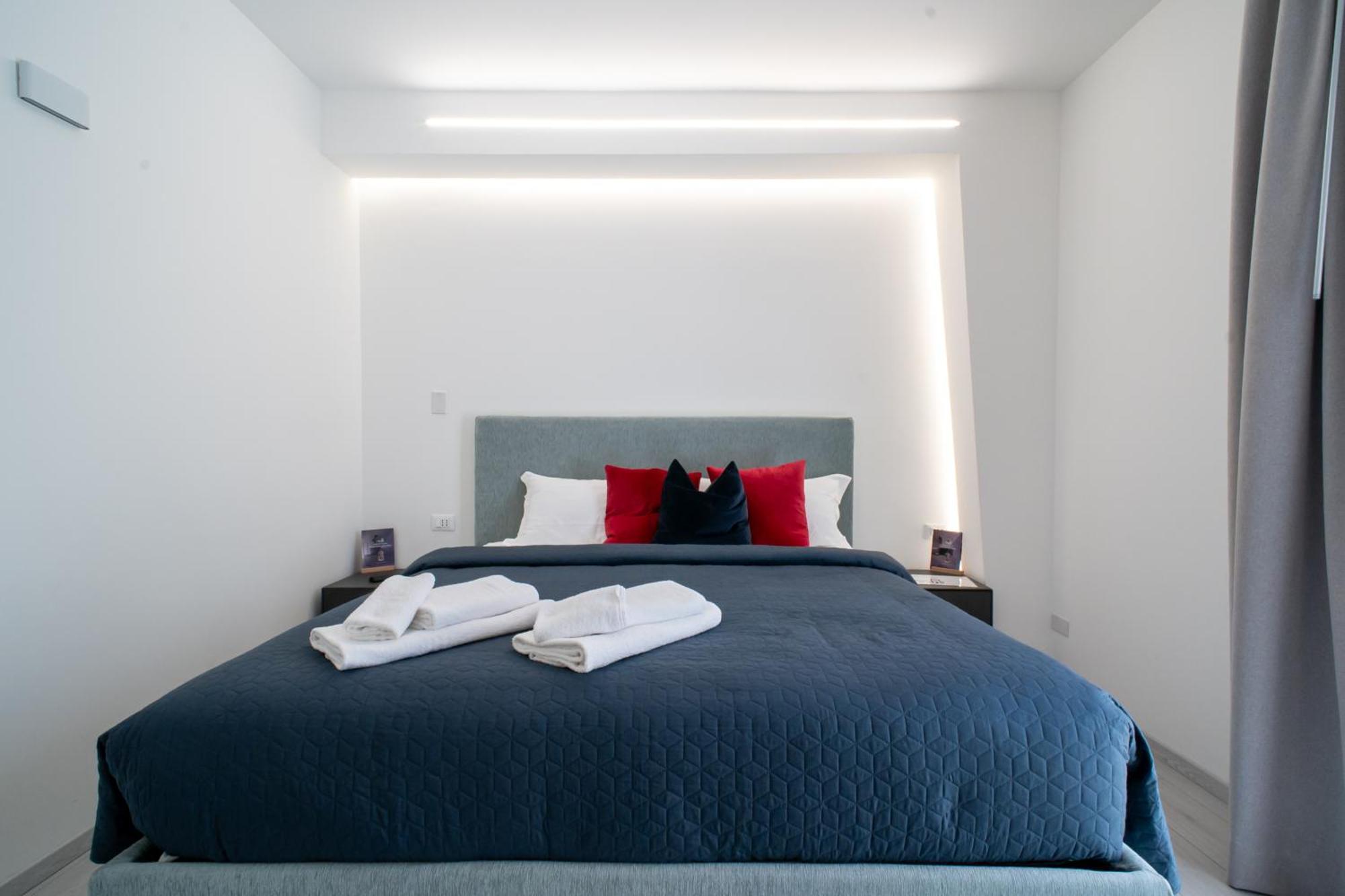 Affittacamere Mani - Camere Con Bagno Privato Gela Exteriör bild