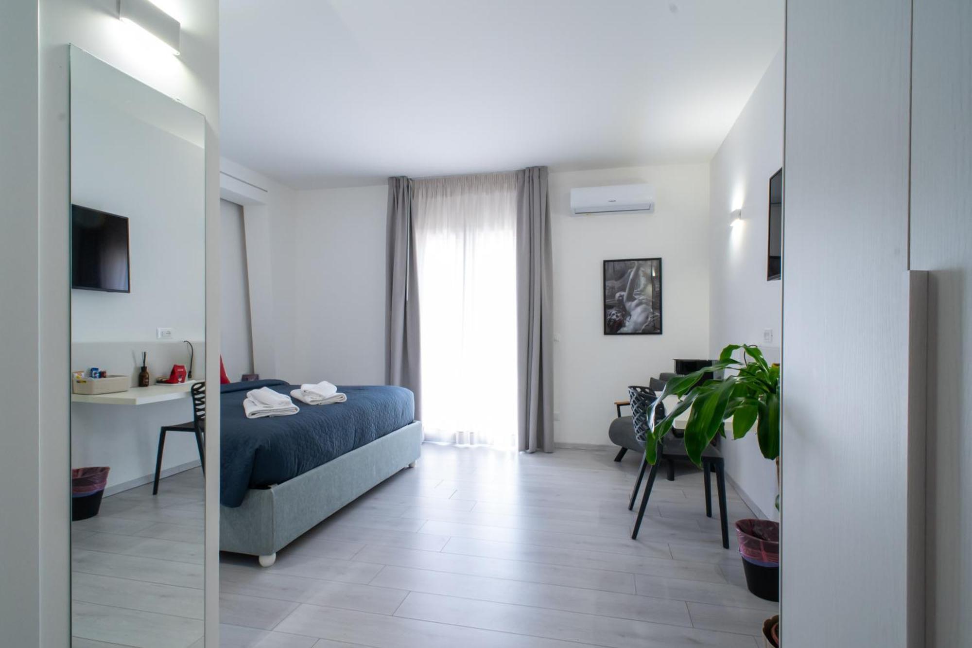 Affittacamere Mani - Camere Con Bagno Privato Gela Exteriör bild